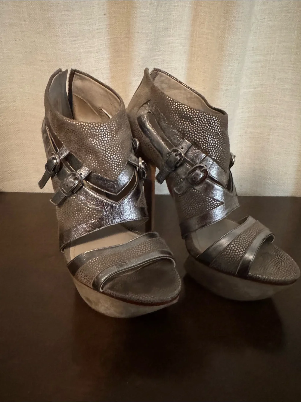 Metallic Gray Open-Toe Wedge Heels with Buckle Detail